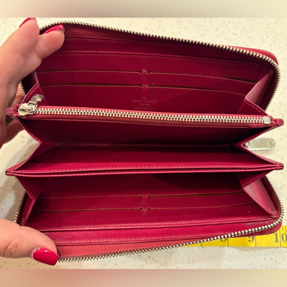Louis Vuitton Epi Zippy Wallet FULL INCLUSION - Picture 5 of 10